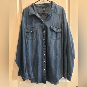 Torrid Lightweight Denim Button Down Shirt | Size 4 Oversized Chambray Top